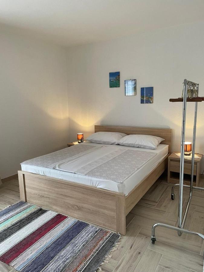 Apartmani Mateja Kaštela Eksteriør billede